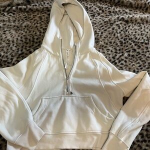 Lululemon Athletica Tan Cropped Boxy Hoodie Sweatshirt